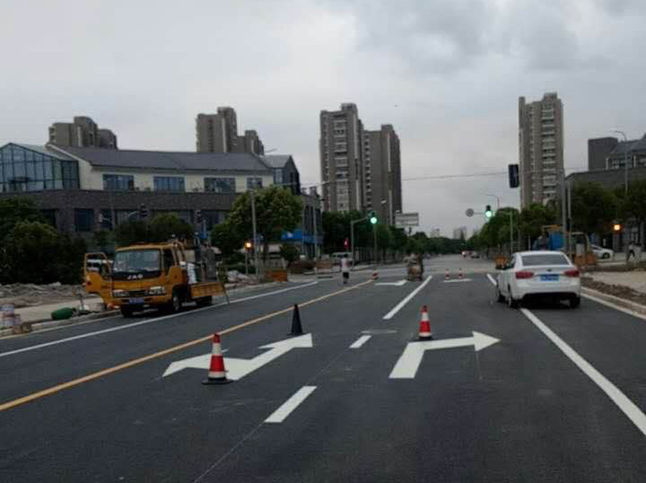 如何才能避免油門(mén)當(dāng)剎車(chē)？
